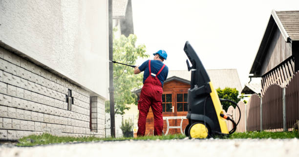 Best Roof Pressure Washing  in Pomona, KS